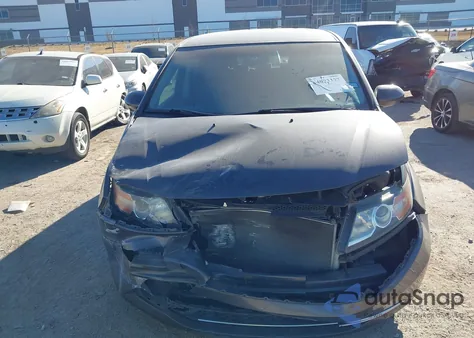 2016 Honda Odyssey Se z USA, uszkodzony, nr VIN 5FNRL5H38GB095140